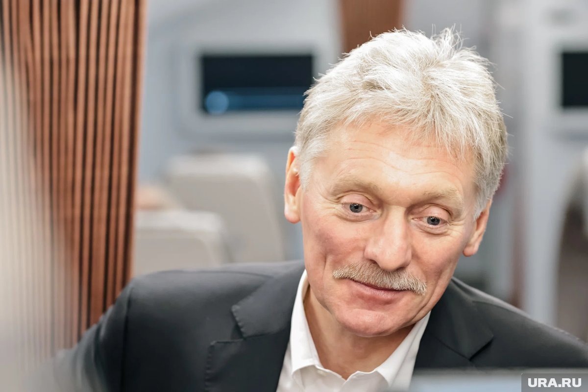     Песков сказал, что изюм помогает быстро зарядиться энергией во время долгой работы