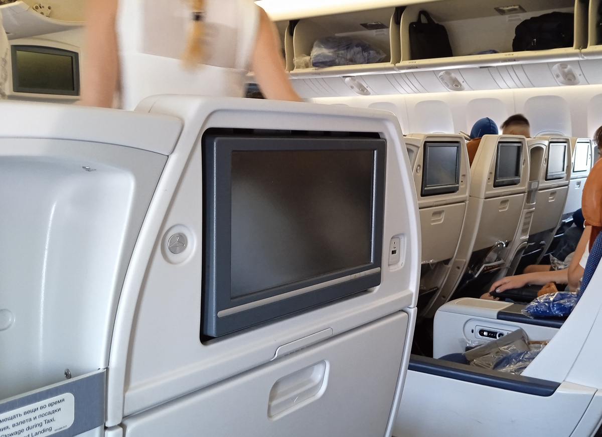 Салон Б777 Аэрофлота Москва - Владивосток