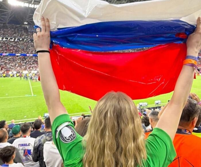 Обложка © Instagram (признан экстремистской организацией и запрещён на территории Российской Федерации)/ kondraaa