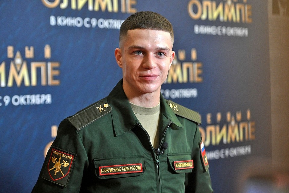    Глеб Калюжный вернулся из армии Алексей БУЛАТОВ