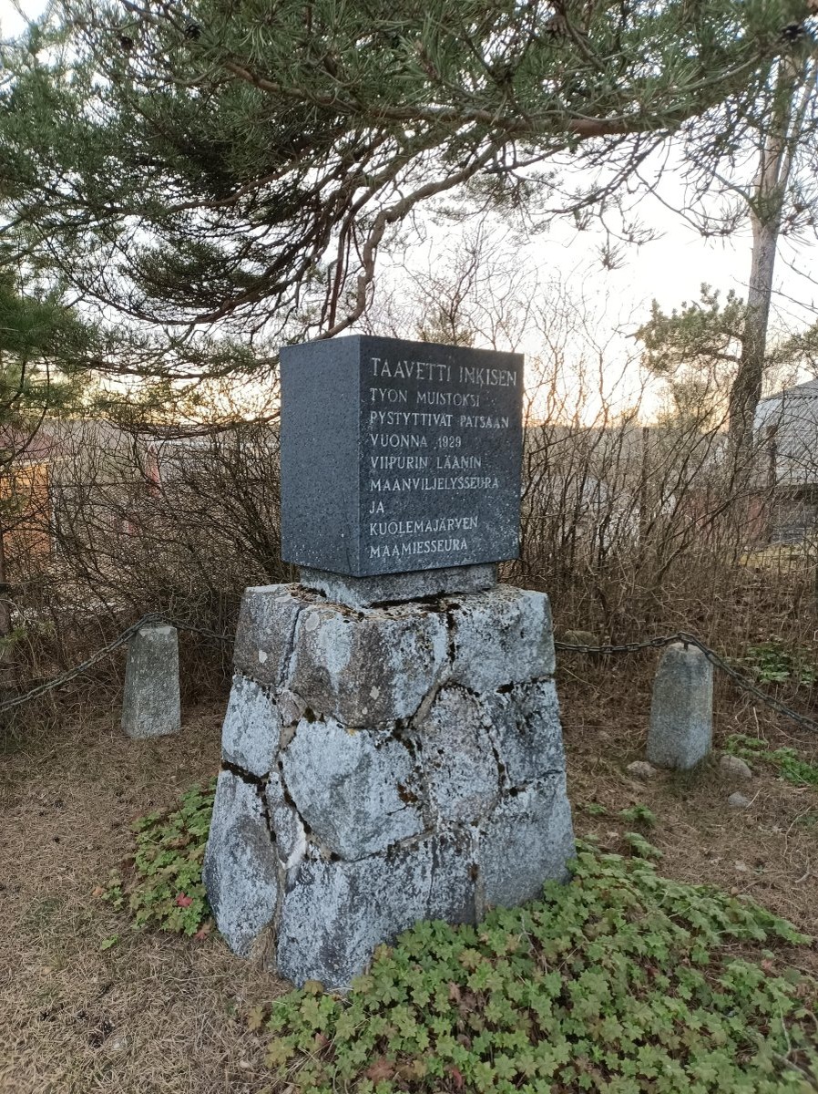 Памятник Тааветти Инкинену в наши дни 