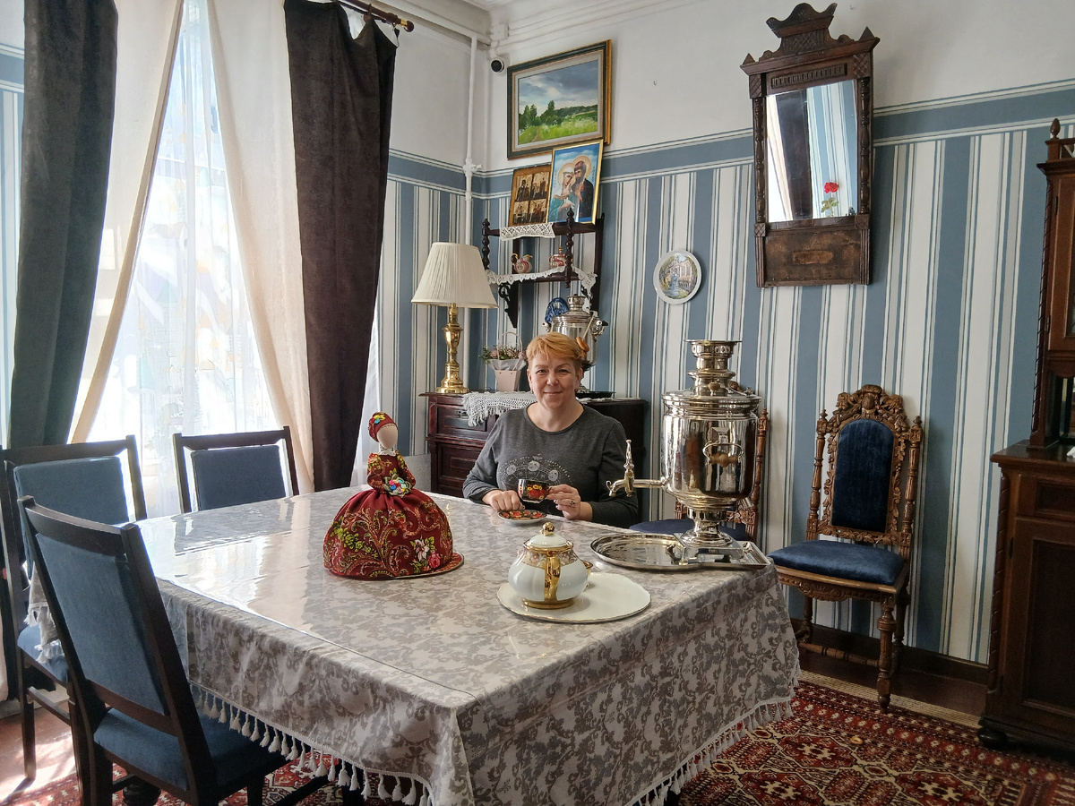 В Доме Евреиновых в Угличе