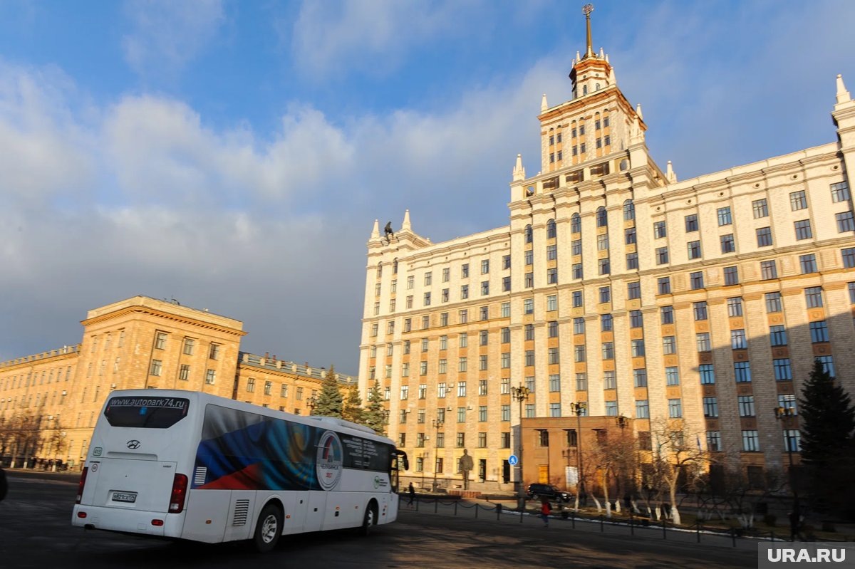    Синицын получил два высших образования