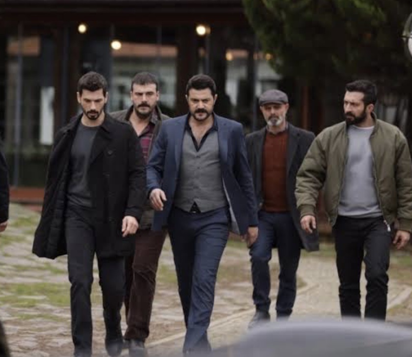 Кадр из сериала.