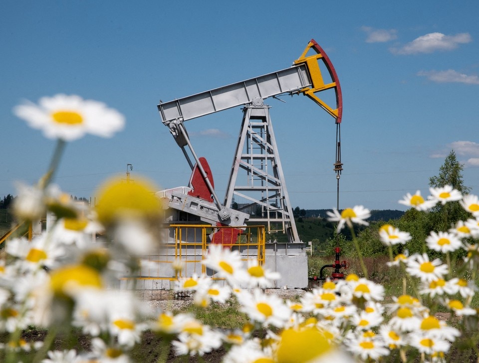    Пилкингтон заявил о провале санкций Евросоюза против российской нефти REUTERS