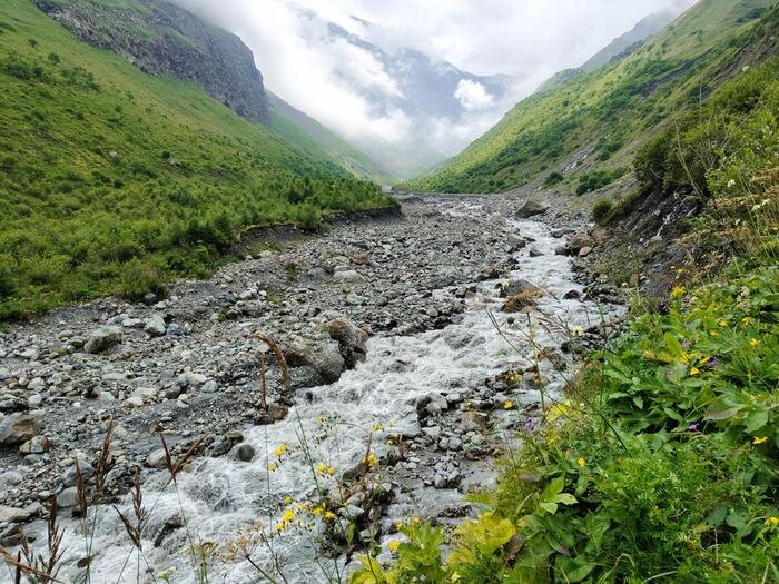 Обложка © Shutterstock / FOTODOM / in-verter