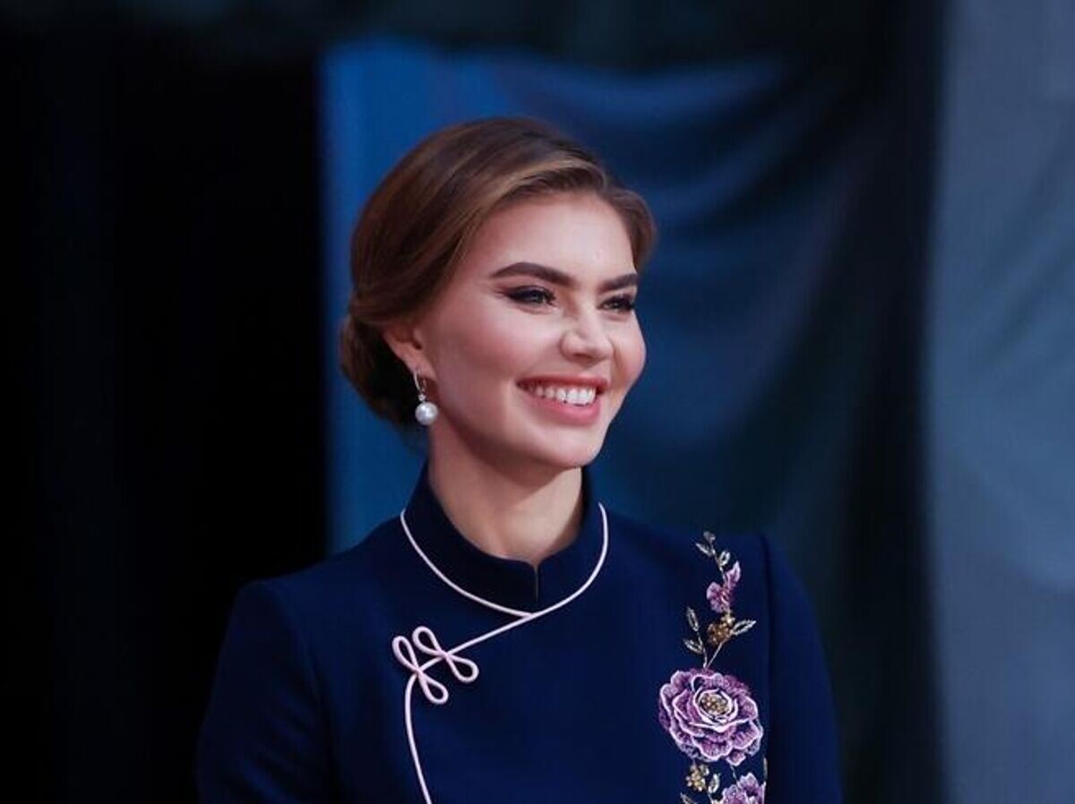    Олимпийская чемпионка Алина Кабаева | © Фото : Сайт "Небесная грация"