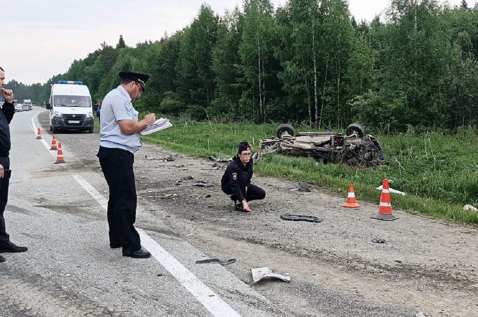    Семья погибла мгновенно. Фото: Госавтоинспекция Свердловской области