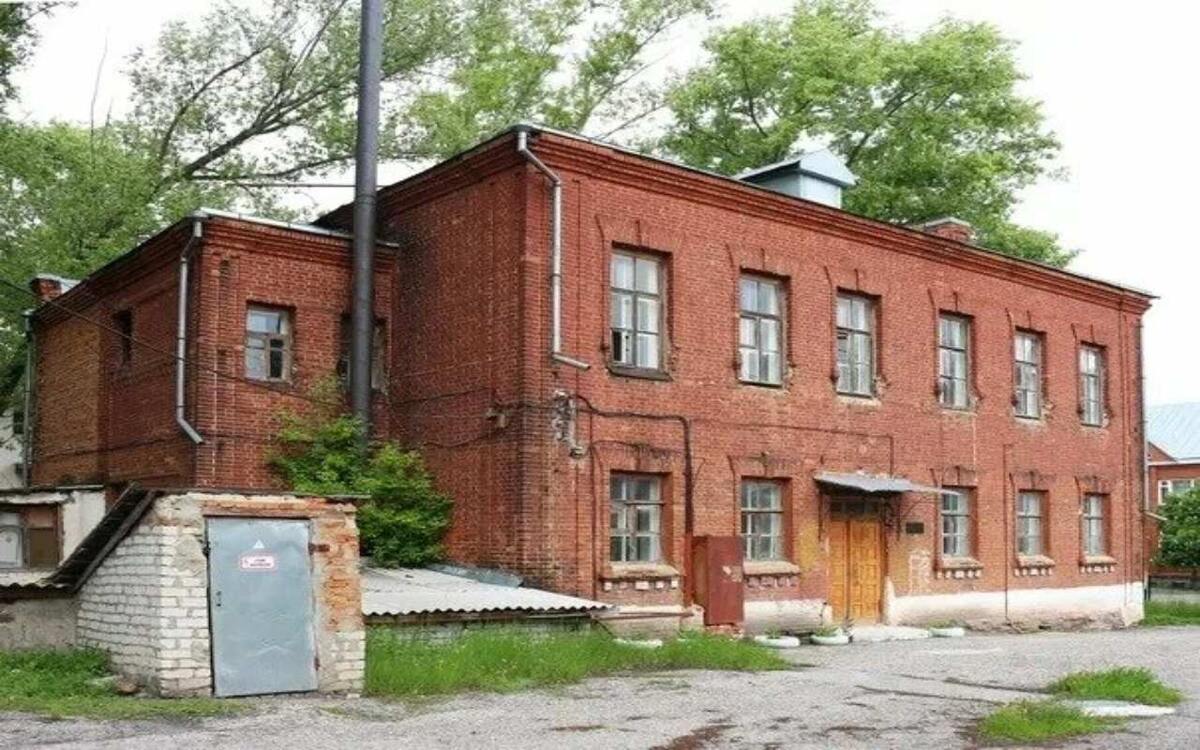    Исторический «Арестный дом» в Усмани выставили на конкурс за 1 рубль Фото: Яндекс. Карты