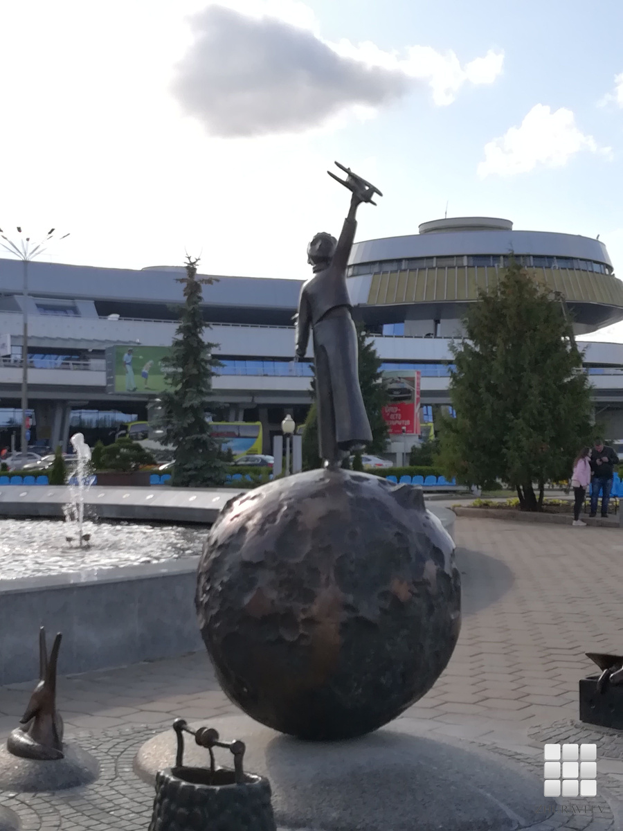 Маленький Принц в аэропорту Минска