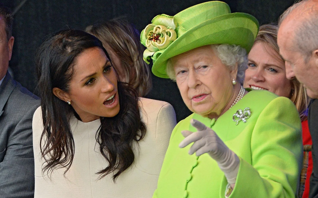 «Королева была в ярости»: леди Колин Кэмпбелл раскрывает тайну имени Лилибет и почему нет ни одного фото Елизаветы II с правнучкой