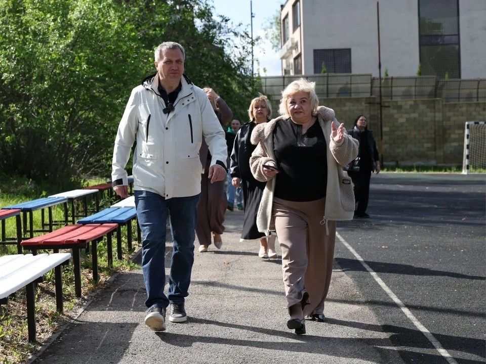    В «Золотой рыбке» восстановили асфальт, отремонтировали полы в холле и душевые. Фото: Иван Носков