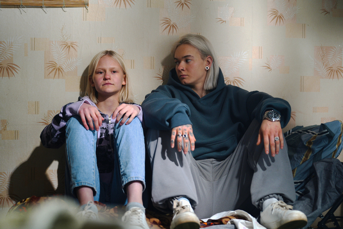 Кадр из сериала "Трудная"