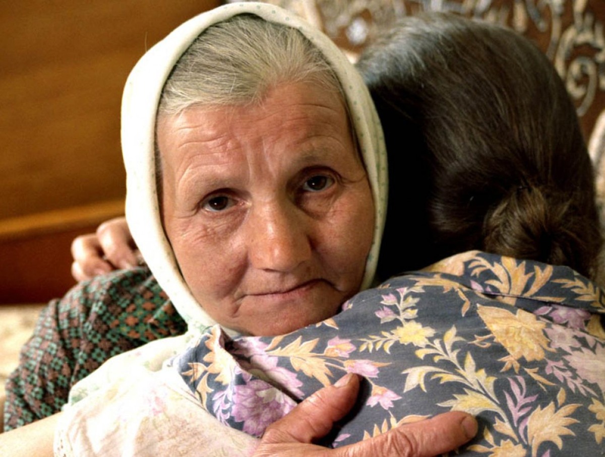Главную роль сыграла простая бабушка из небольшого села, но эта роль заслуживает самых высоких похвал не только от зрителей, но и профессиональных критиков