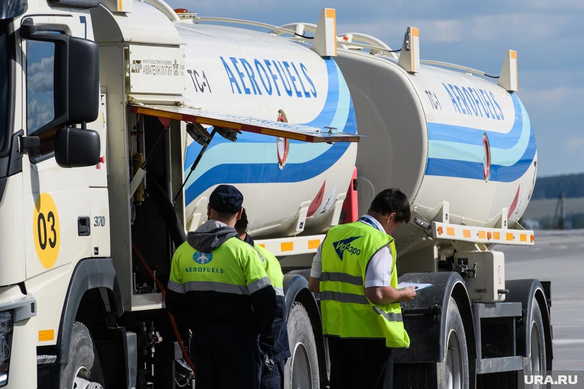     Ограничения на экспорт авиакеросина будут действовать до 30 ноября
