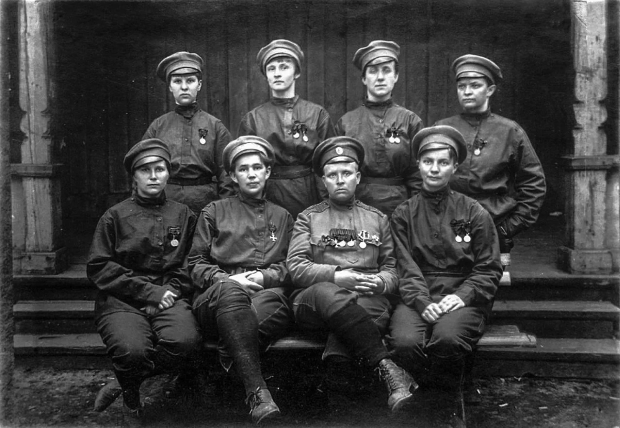 Первая женская военная команда смерти. Лето 1917-го.