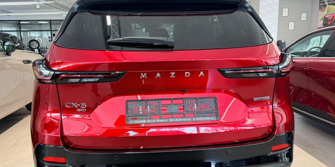 Новую Mazda CX-5 III уже можно заказать в России. Как изменилась и сколько теперь стоит?