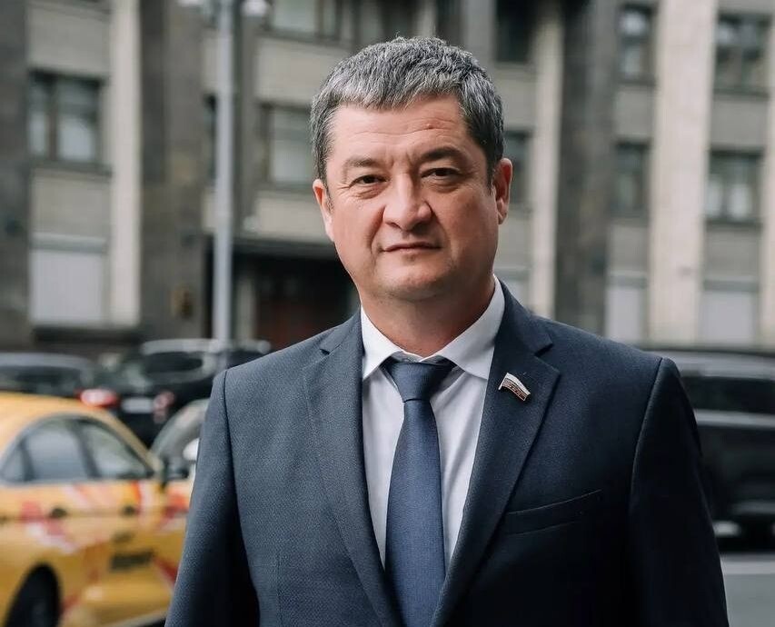   Ринат Аюпов отметил огромную значимость запуска международного транспортного коридора "Север-Юг". Источник фото: личный архив Рината Аюпова.