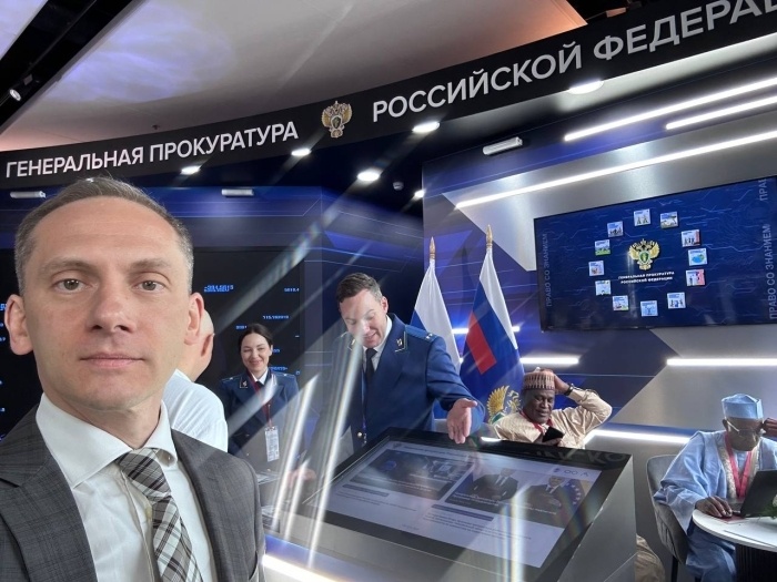 Читайте также: Илья Гамбашидзе: ПМЭФ‑2025 – не точка, а запятая перед новым этапом развития России.  📷
