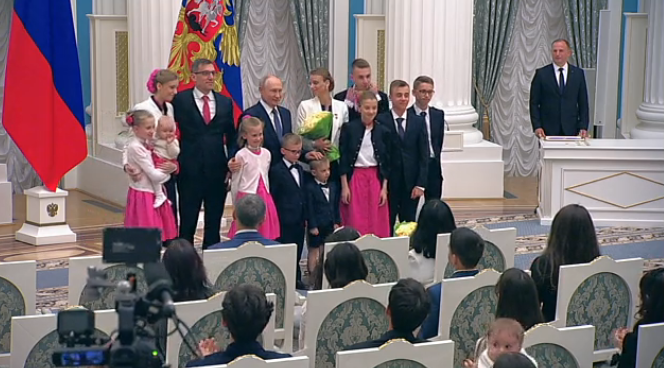 фото: скриншот видео www.kremlin.ru