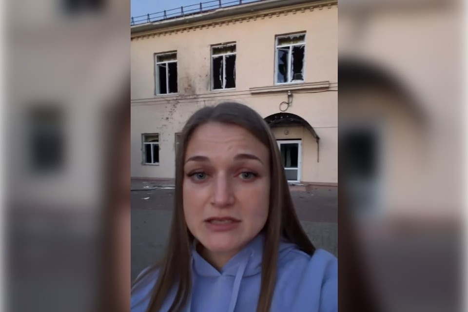   Взрывами дронов в школе выбило окна. Фото: тг-канал Натальи Романиченко