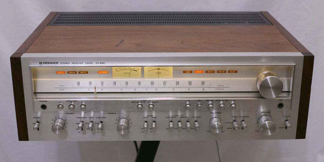 Профессиональный японский ресивер (85 Вт) из 70-х — Pioneer SX-950