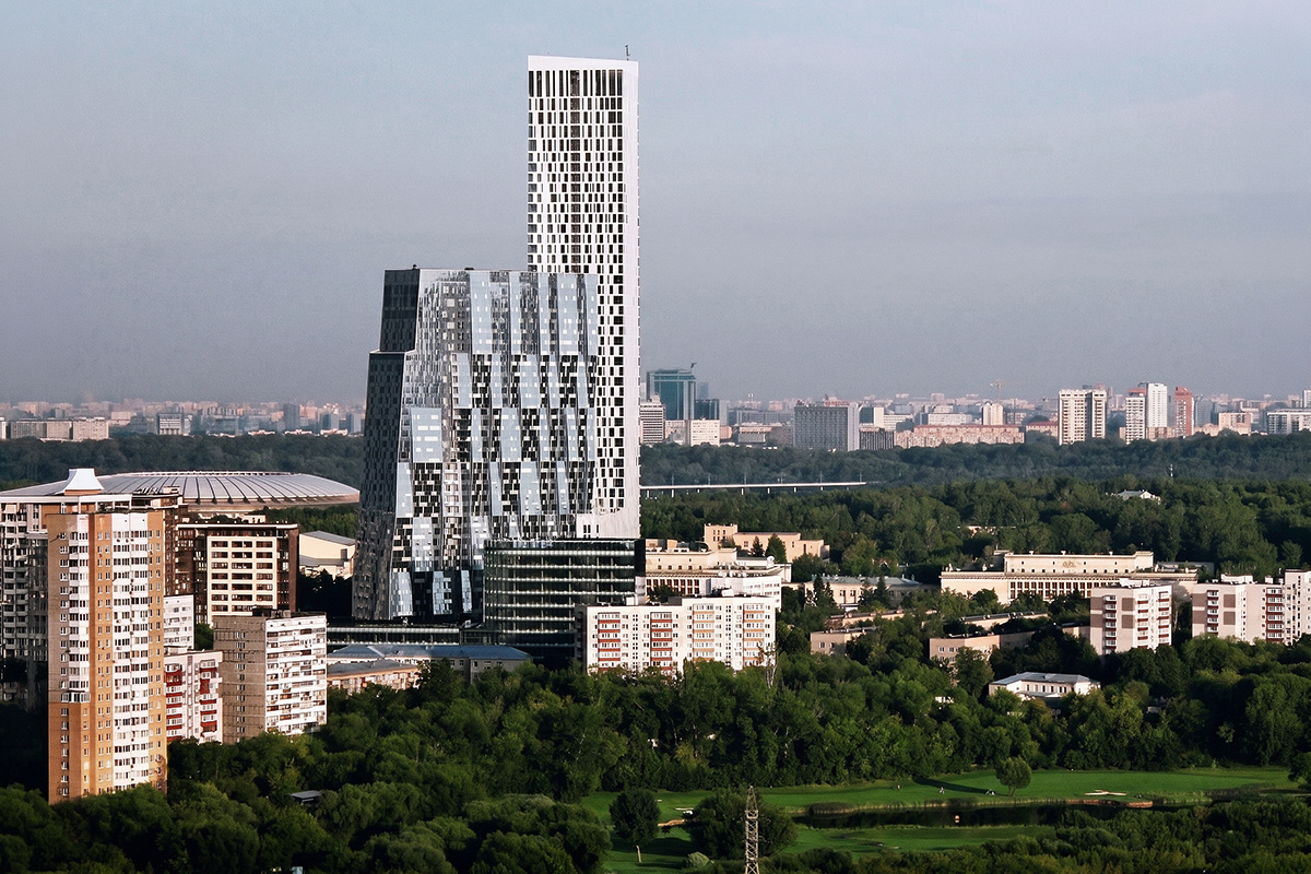 Жилой комплекс «Дом на Мосфильмовской», Москва. Архитекторы: Сергей Скуратов, Иван Ильин и др., 2012 г. Фото: архив Архитектного бюро Сергея Скуратова