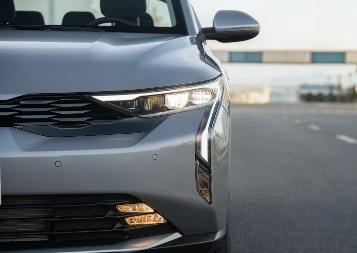 1 В РФ стартовали продажи наследника KIA RIO