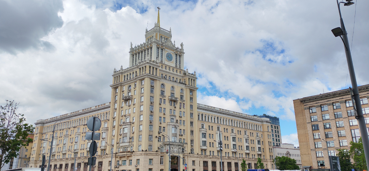 Отель "Пекин"