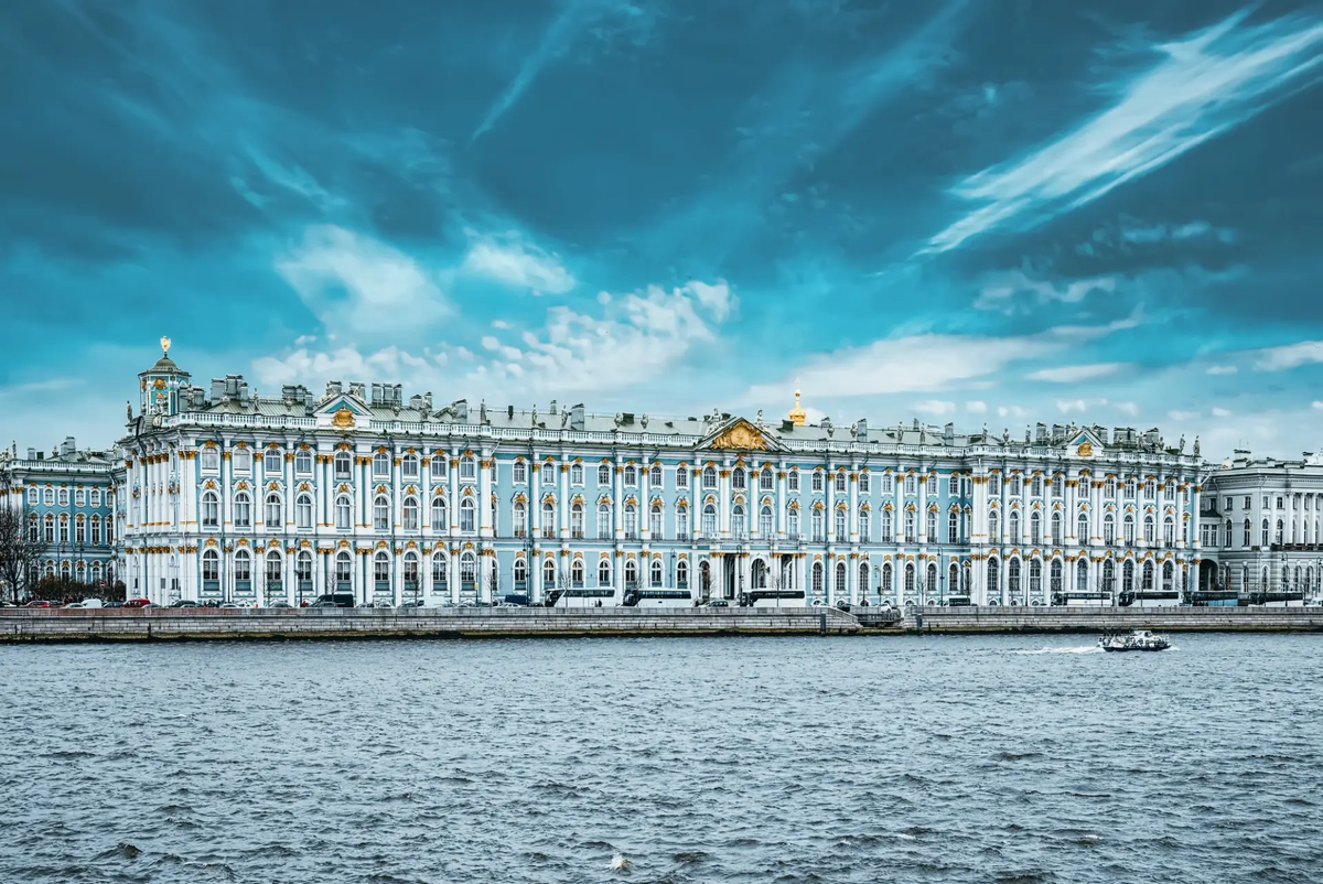 Зимний дворец в Санкт-Петербурге. Источник: Shutterctock, V_E