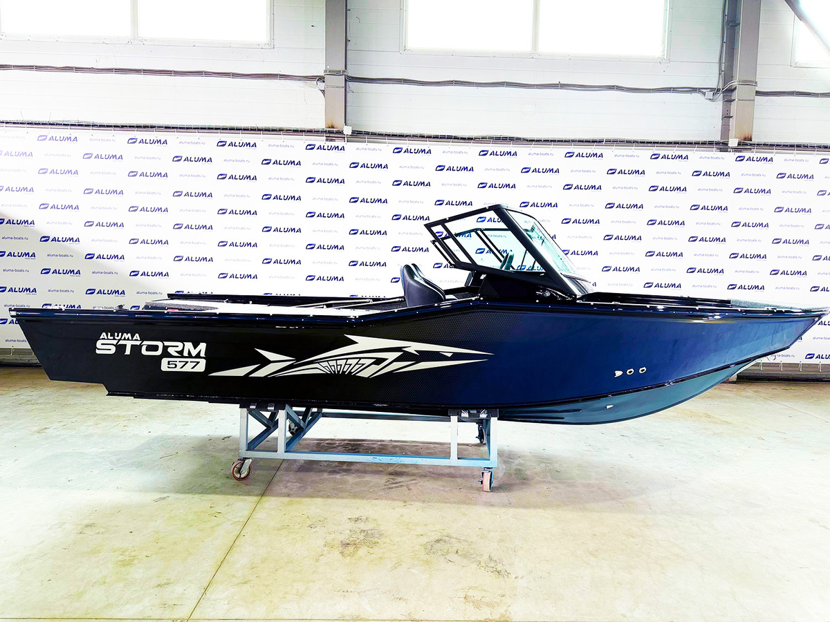 Лодка Aluma Storm 577 