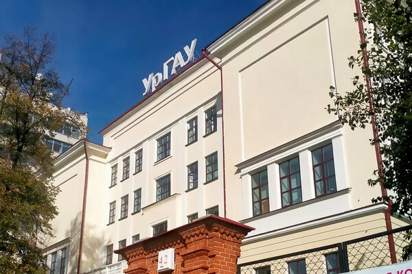 Яндекс    📷