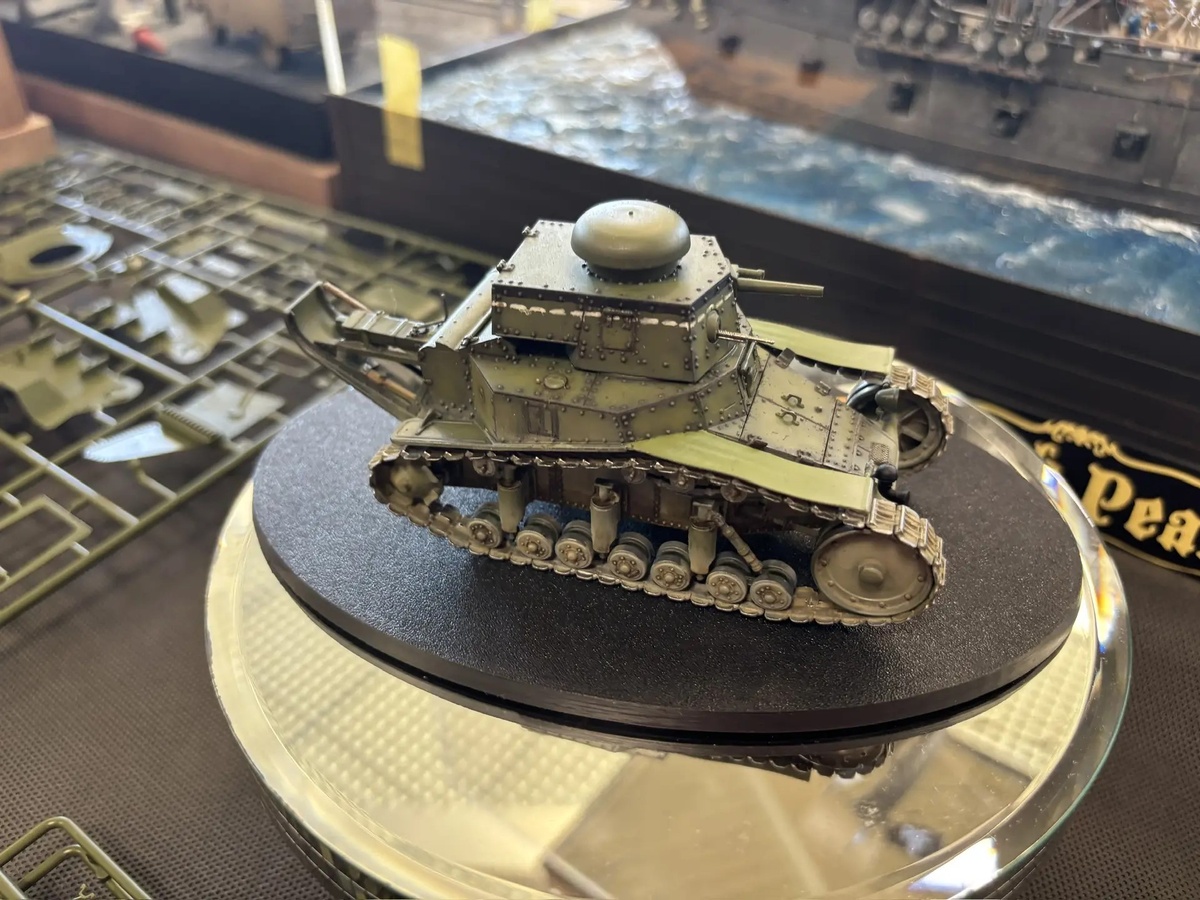 Тестовая сборка МС-1 1/35 Звезда.