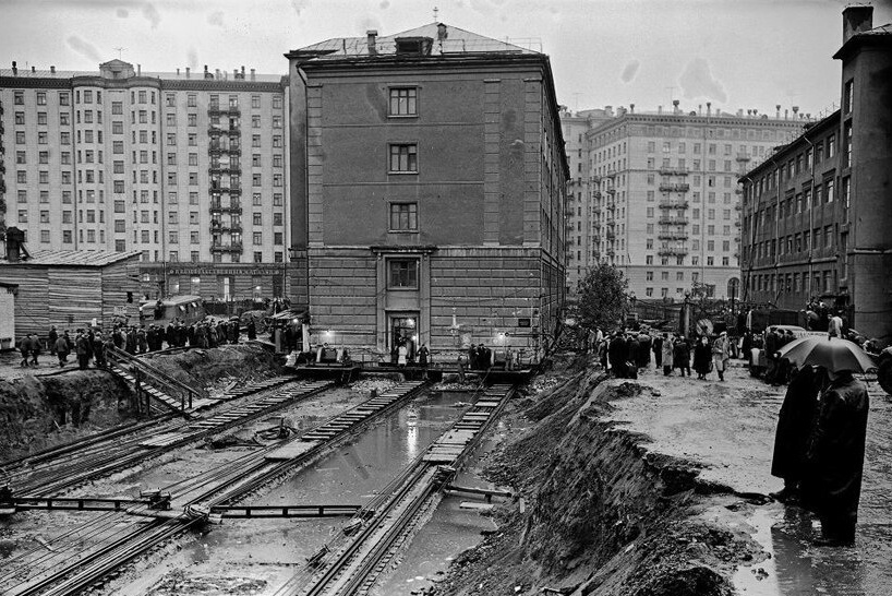 Переезд домов в 30- годах