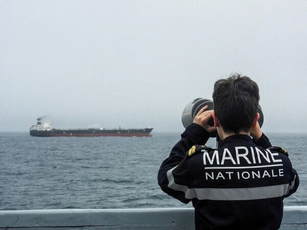    © REUTERS / MARINE NATIONALE