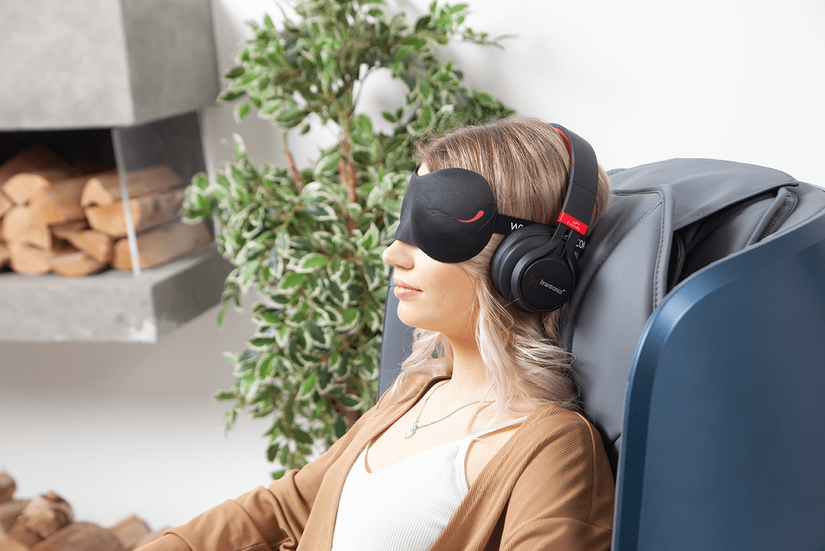 Массажное кресло Casada Ecosonic с технологией быстрого отдыха Braintronics