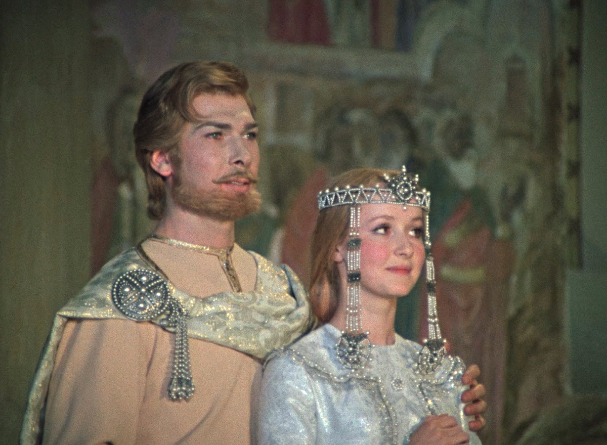 Кадр из кинофильма "Руслан и Людмила", 1972 г., режиссер Александр Птушко, сценаристы Александр Птушко, Самуил Болотин, композитор Тихон Хренников (скриншот)