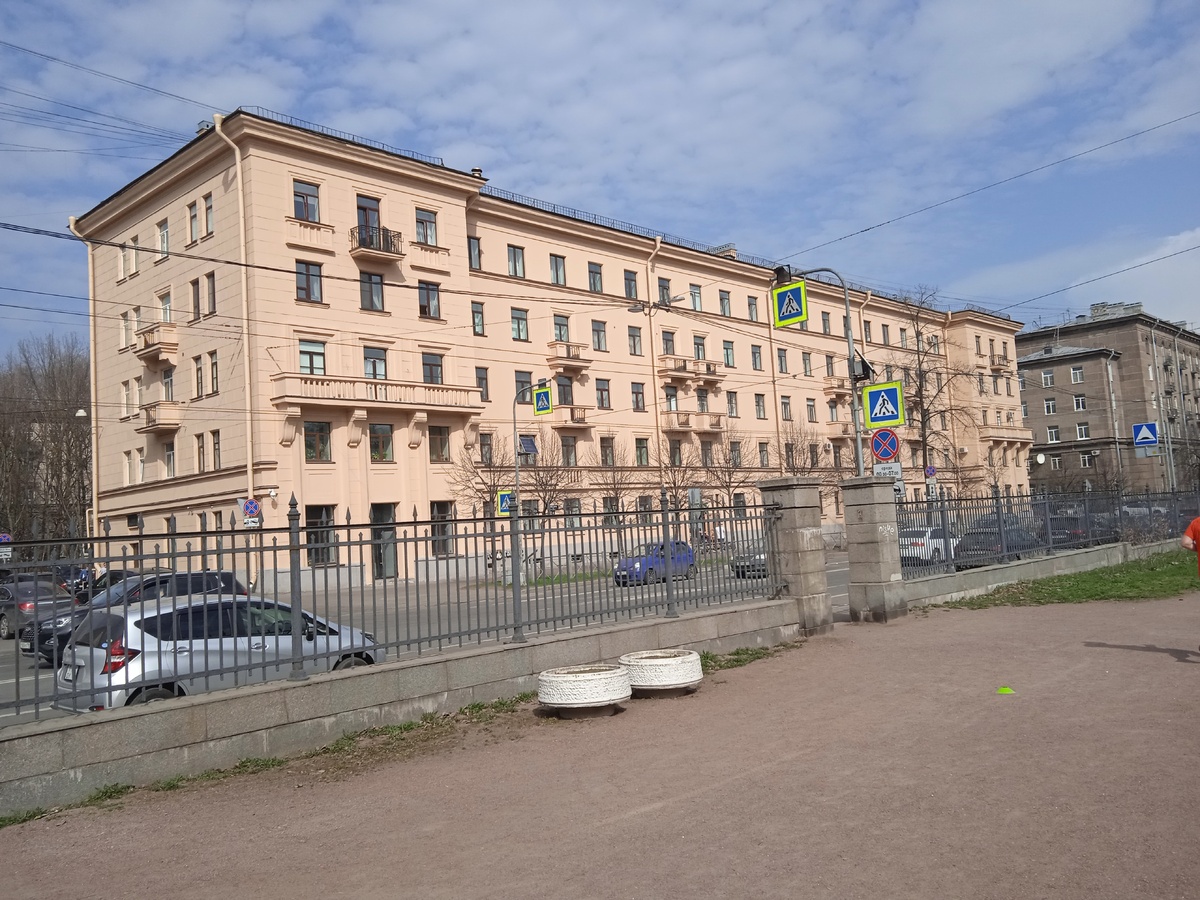 Кузнецовская ул., 38