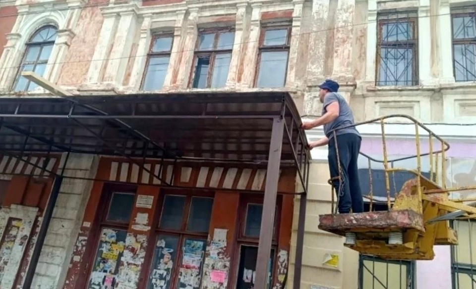    Остановку отремонтировали по просьбам жителей. Фото - администрация Мелитополя