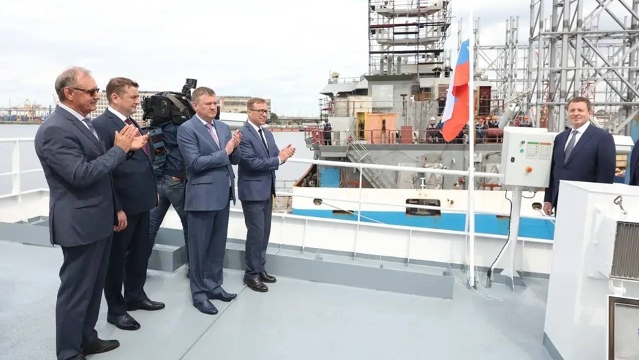    На Северной верфи состоялась торжественная церемония передачи заказчику ярусолова-процессора "Марлин" Автор фото: t.me/polyakov_kv