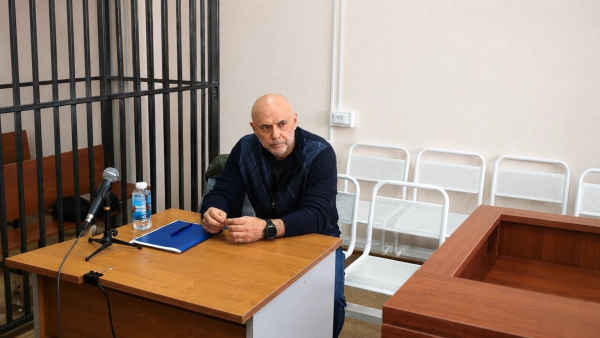    Адвокат экс-главы Сургута Андрея Филатова просит не конфисковывать его имущество