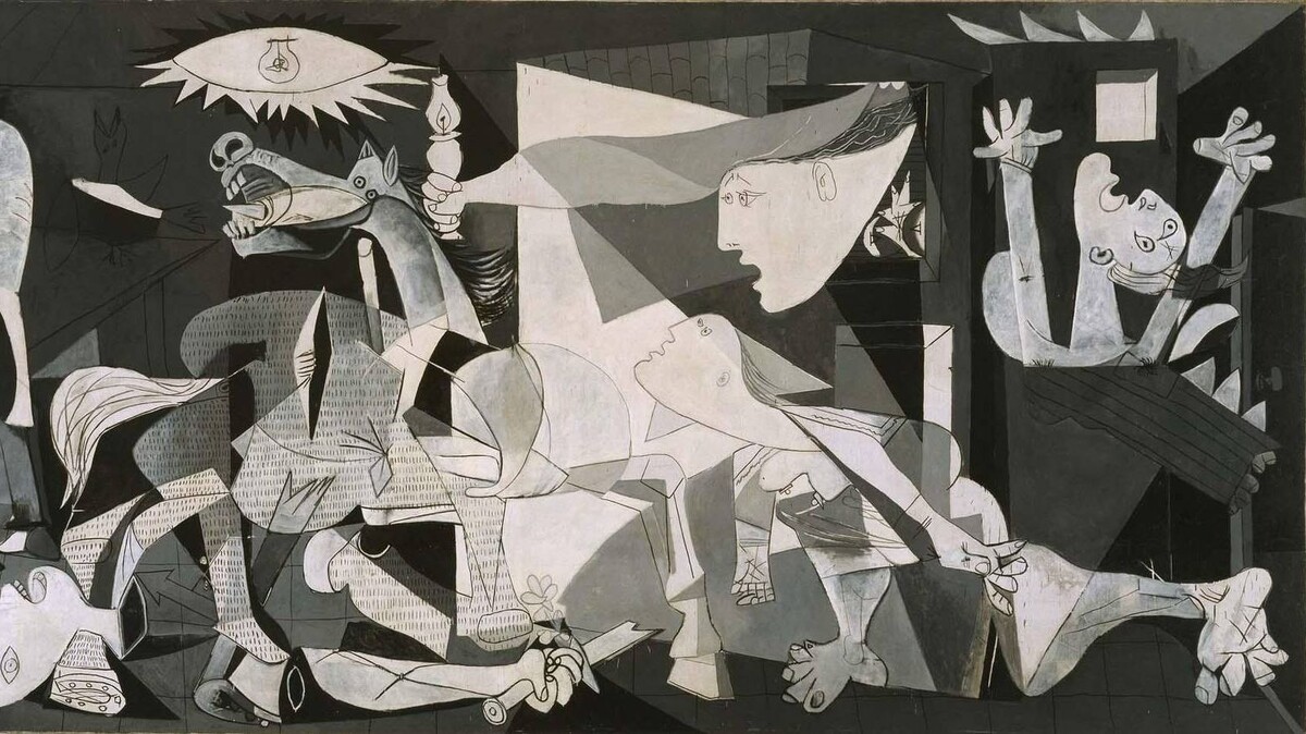     Пабло Пикассо. Герника. 1937   
undefined