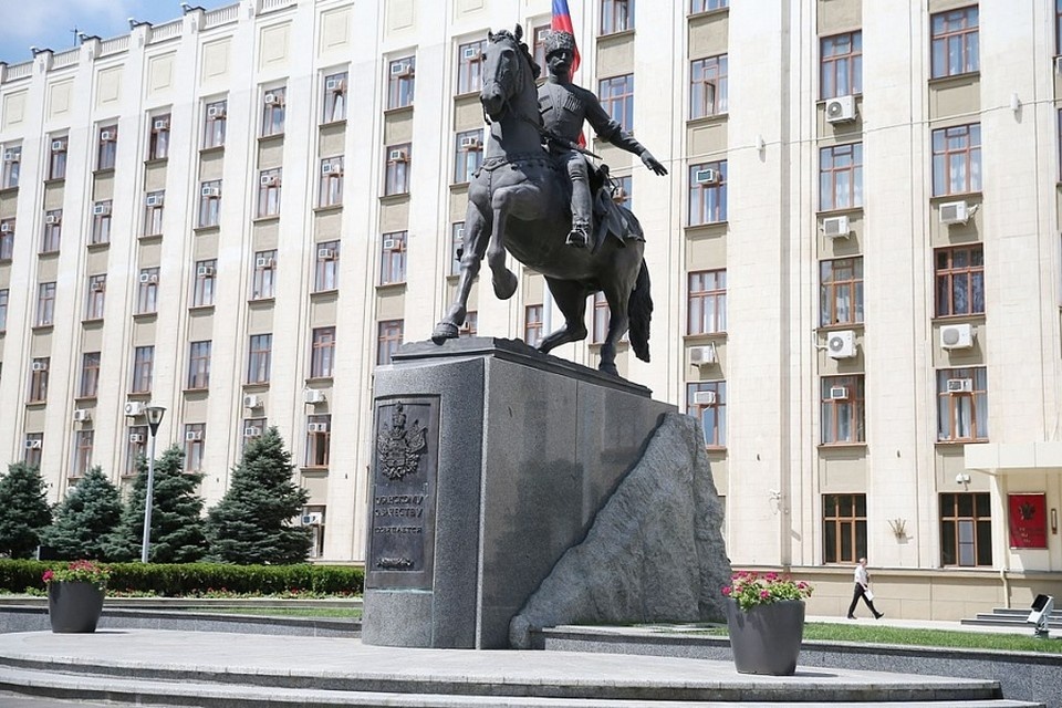    Вениамин Кондратьев ограничил передвижение краевых чиновников. Фото: пресс-службы администрации Краснодарского края
