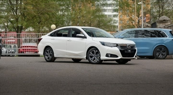 Honda Cride второго поколения после рестайлинга (фото Рольф Алтуфьево)