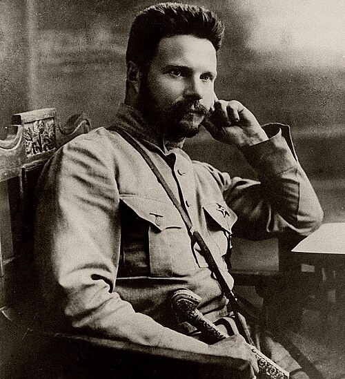 Михаил Фрунзе в 1917 году был одним из руководителей минских большевиков, действовавшим под псевдонимом Михайлов