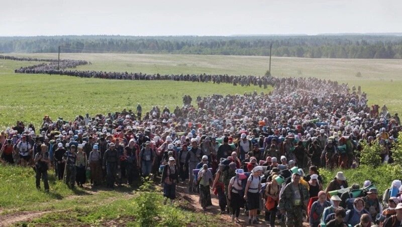    великорецкий крестный ход Фото: pravmir.ru