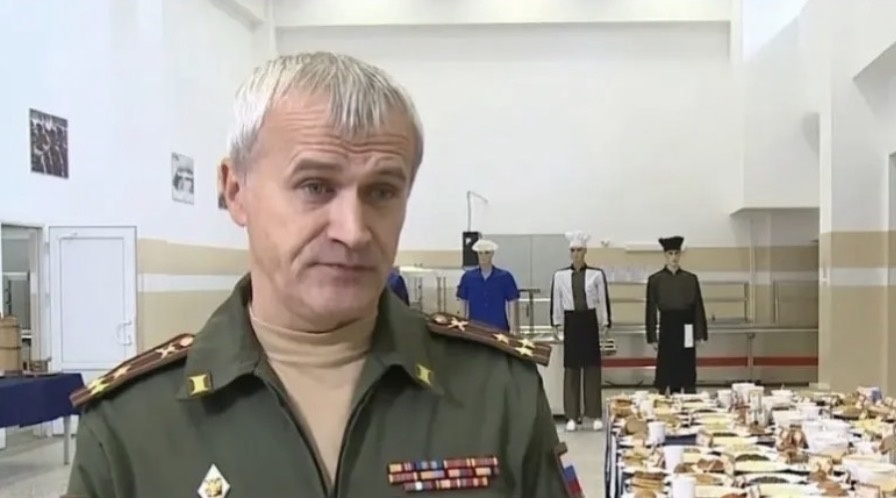 "Мздоимец — подарок для врага": реакция на аресты в армии...