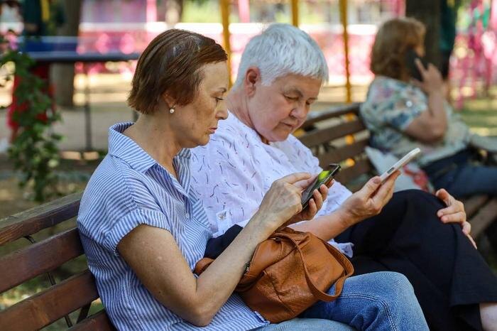 Почему в июне 2026 выплатят пенсии досрочно: перечень дат. Обложка © ТАСС / Олег Елков