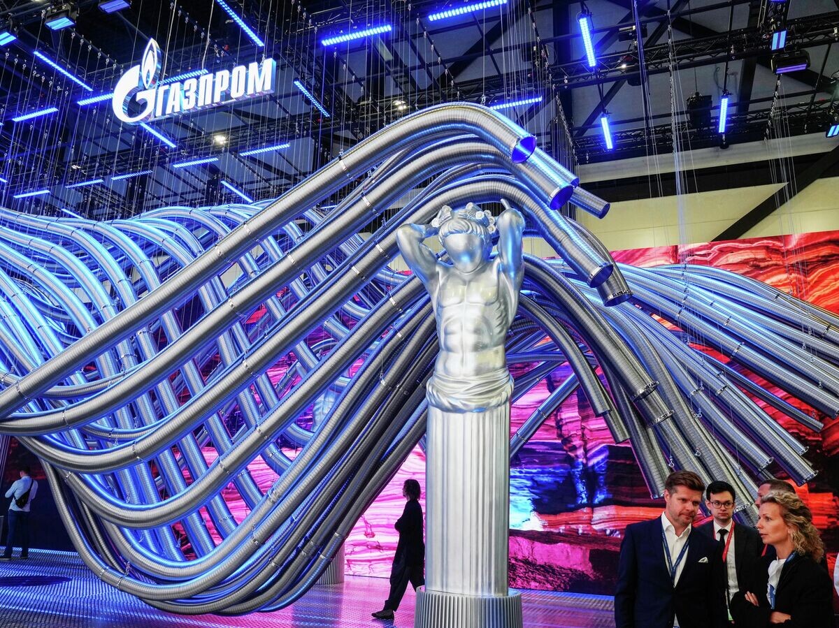    Стенд "Газпром" на ПМЭФ-2025 | © РИА Новости / Александр Вильф