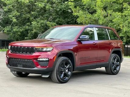 «Флагман внедорожной линейки Jeep: знакомимся с Grand Cherokee»